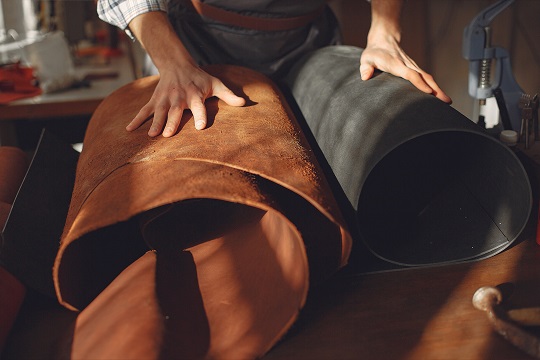 Leatherette vs leather online